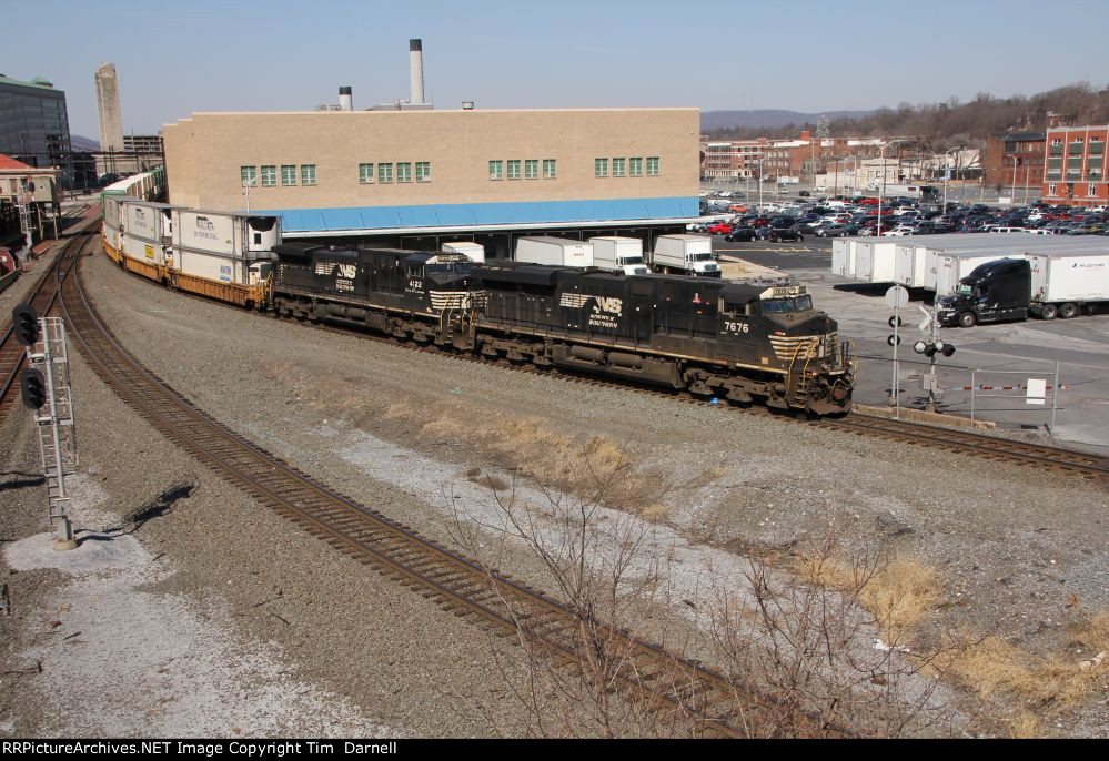 NS 7676